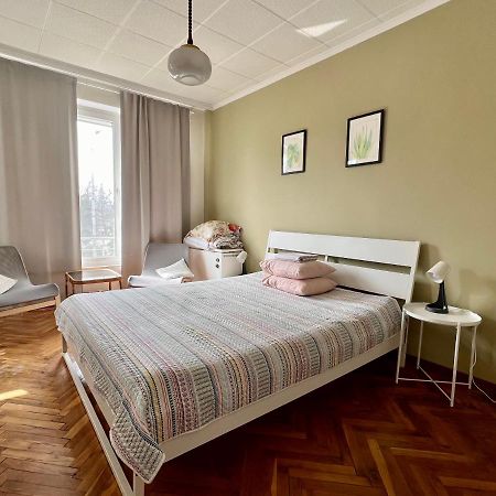 La Gare Apartment Varna Exterior photo